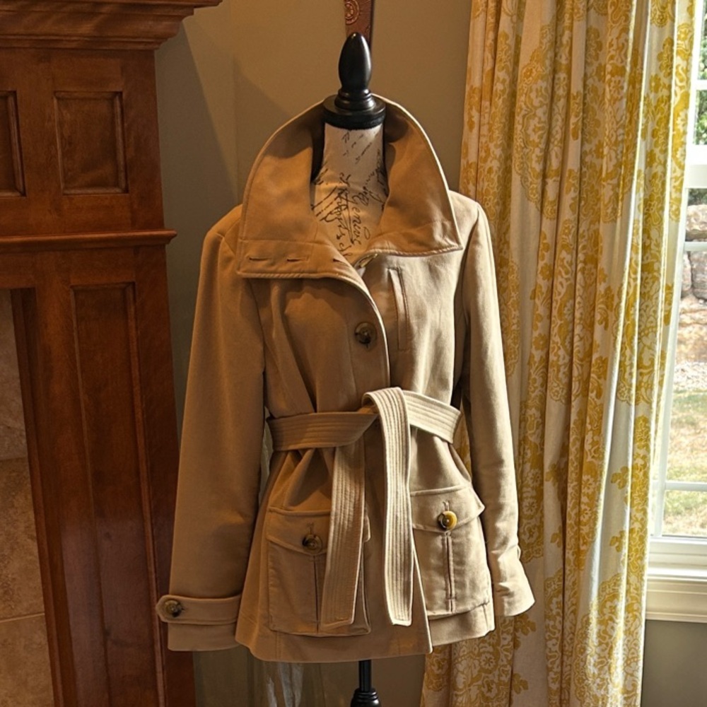 Gap Women's Tan Belted Jacket